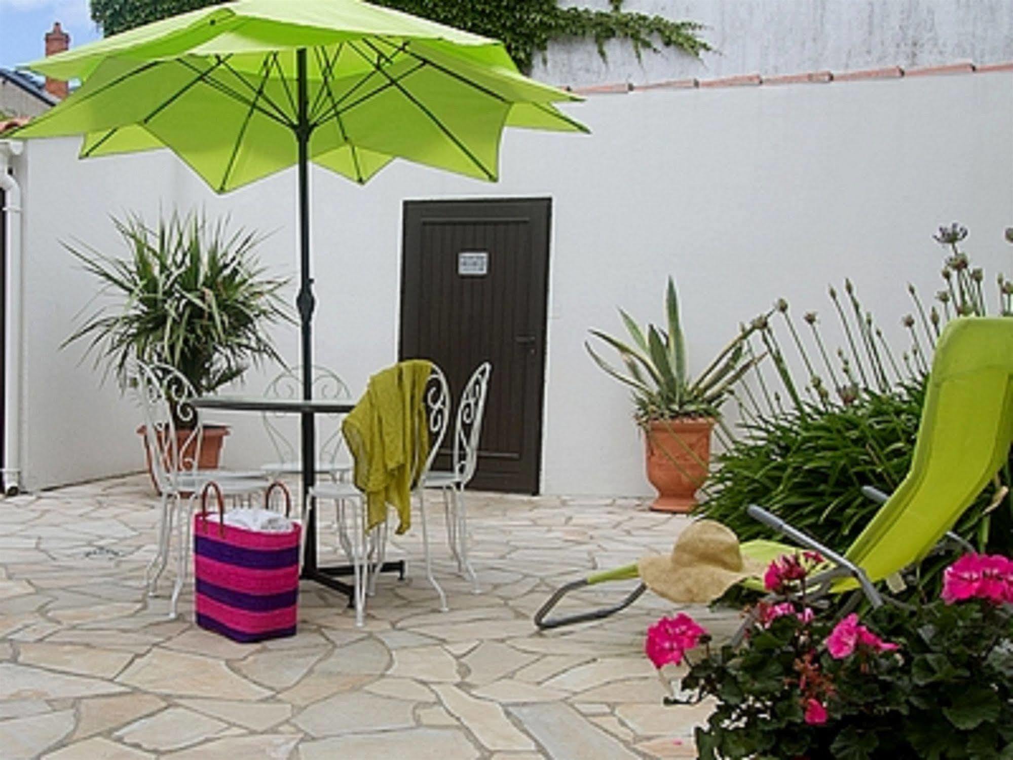 Les Hirondelles Hotel Les Sables-d'Olonne Luaran gambar