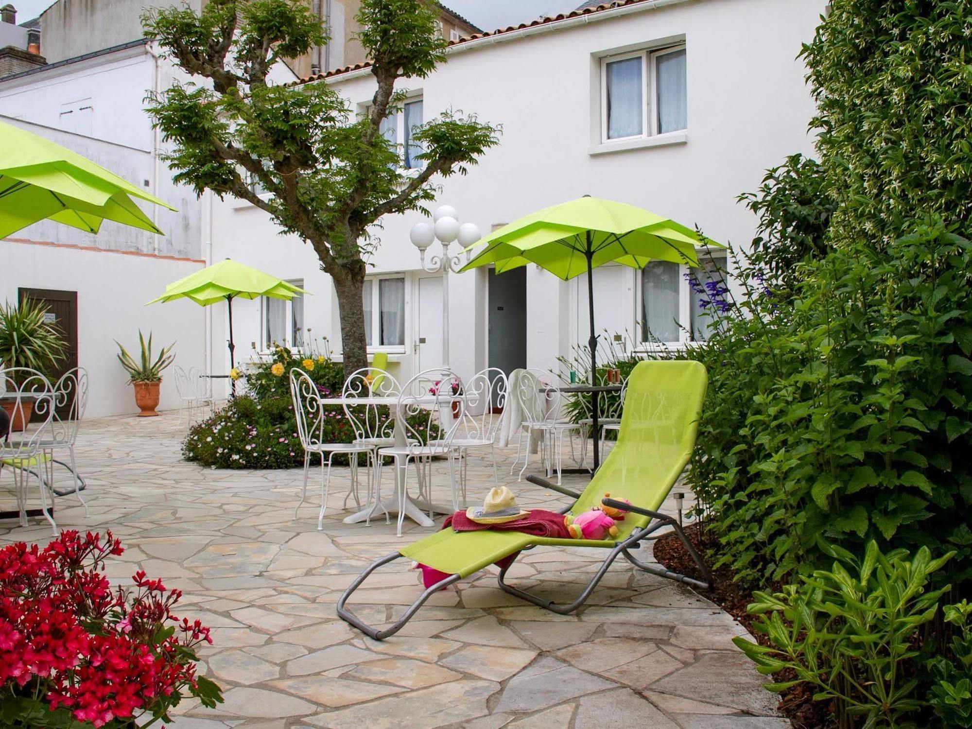 Les Hirondelles Hotel Les Sables-d'Olonne Luaran gambar